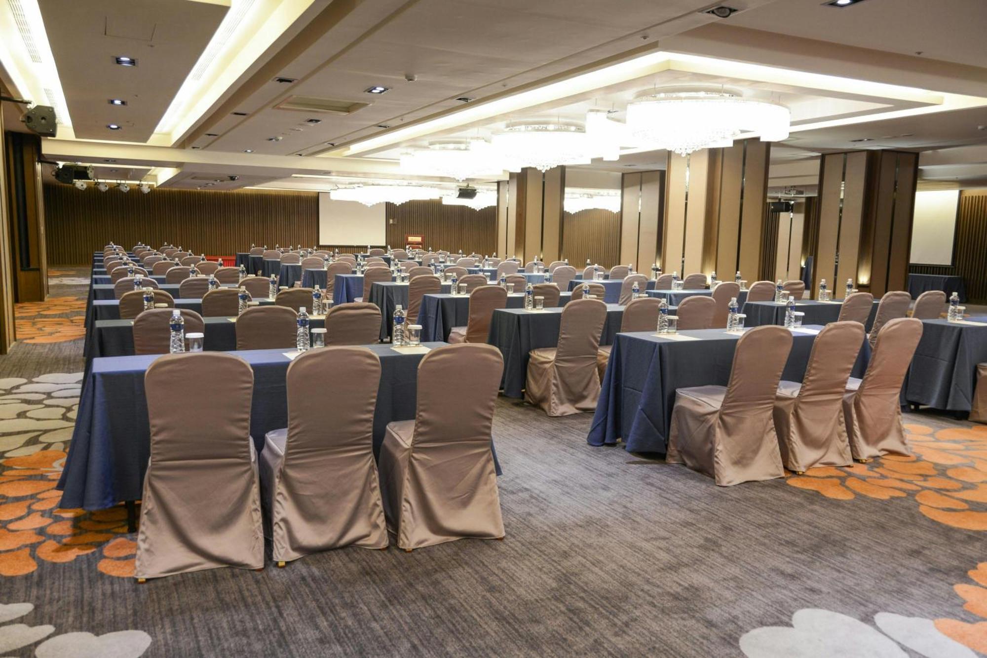Sheraton Taitung Hotel Exteriör bild The 10th Asian Conference on Tobacco Control, 2019