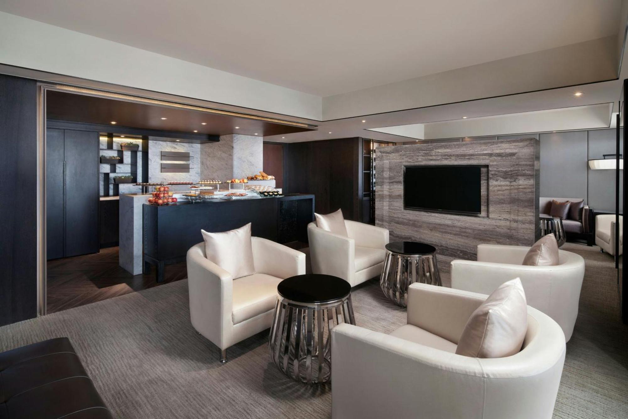Sheraton Taitung Hotel Exteriör bild The living room of a SkyLoft