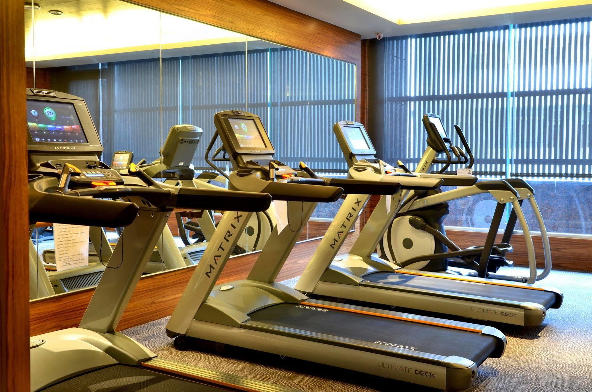 Sheraton Taitung Hotel Exteriör bild A treadmill